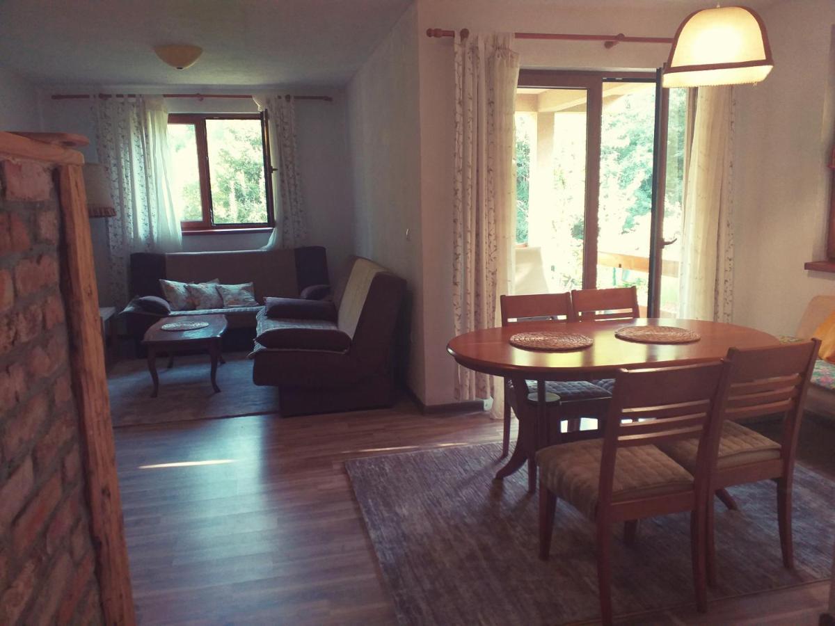 Eden Visoko Apartment Luaran gambar