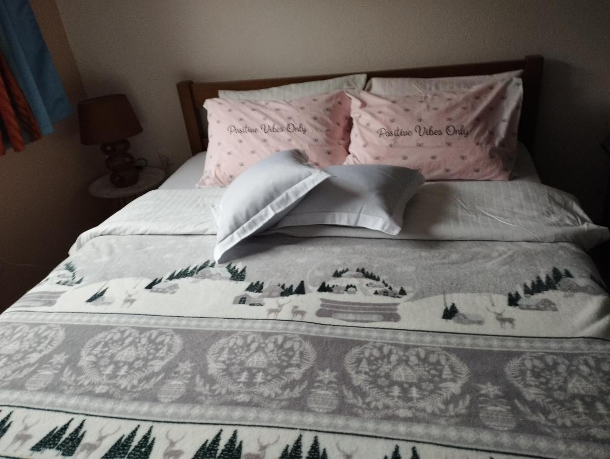 Eden Visoko Apartment Luaran gambar